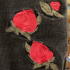 Embroidered 🌹 Black Skinny Jeans